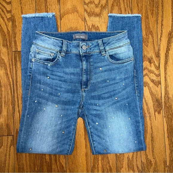 DL1961 Crystal-Embellished Cropped Mid Rise Instasculpt Skinny Jeans Size 26 - Picture 4 of 12